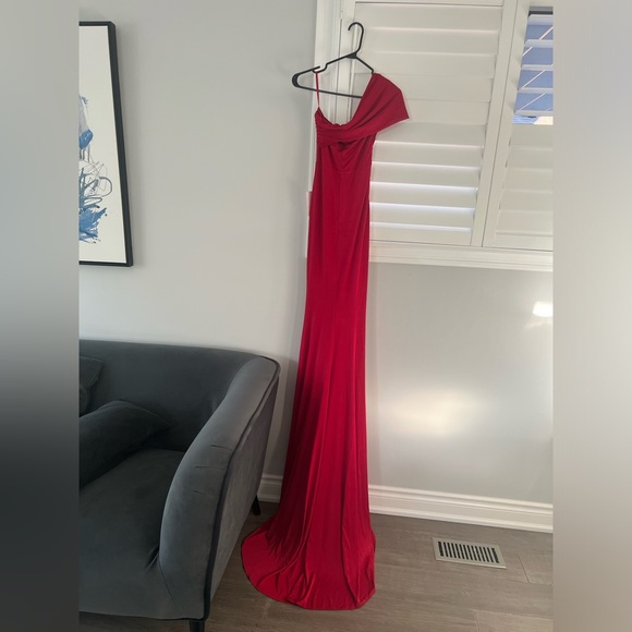 Brand NWT Designer Formal/Holiday/Wedding Guest Dress RED - Picture 6 of 9
